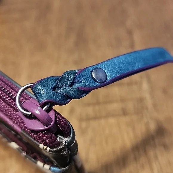 Fossil Multicolor Floral Wallet EUC - Picture 9 of 12